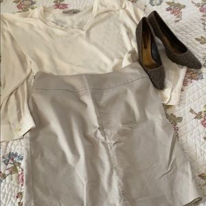 Banana Republic khaki skirt